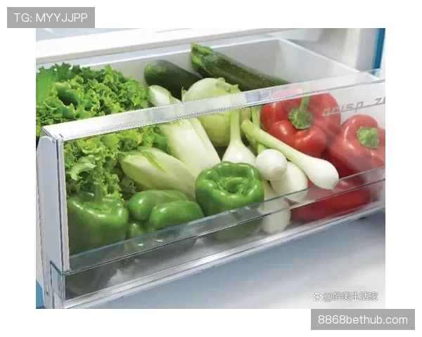 卢玉菲的家里居然有个比球队还大的冰箱，这生活也太奢侈了吧？