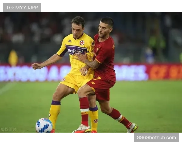 弗拉霍维奇佛罗伦萨单季30+进球背后的进攻效率与战术适配解析